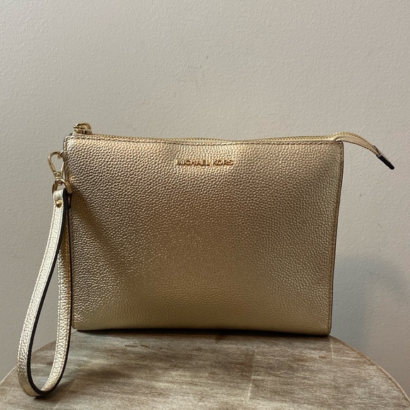 Michael Kors Wristlet Clutch Gold Metallic Pebbled Leather